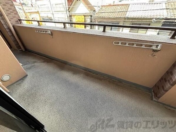 セレブ高槻北園町の物件内観写真